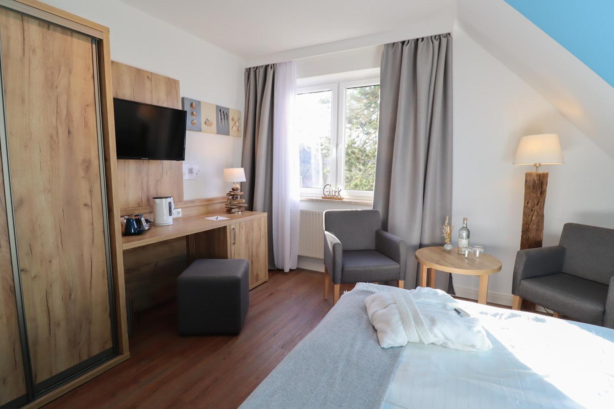 Hotel Das Kleine Glueck - Adults Only Занкт-Петер-Ордінг Екстер'єр фото